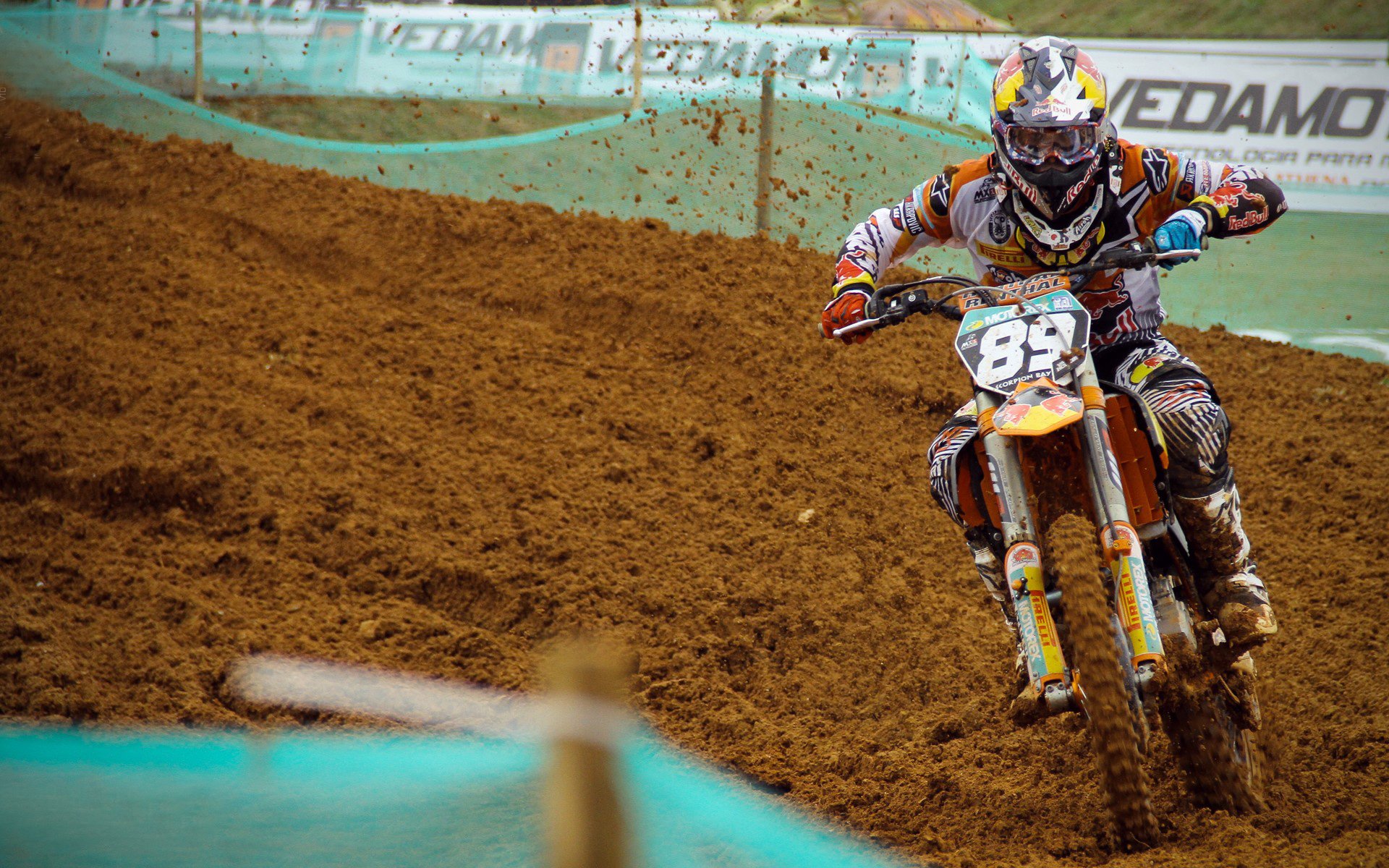 险胜引爆全场！，Rookie意外战胜塞尔维亚队观众掌声雷动